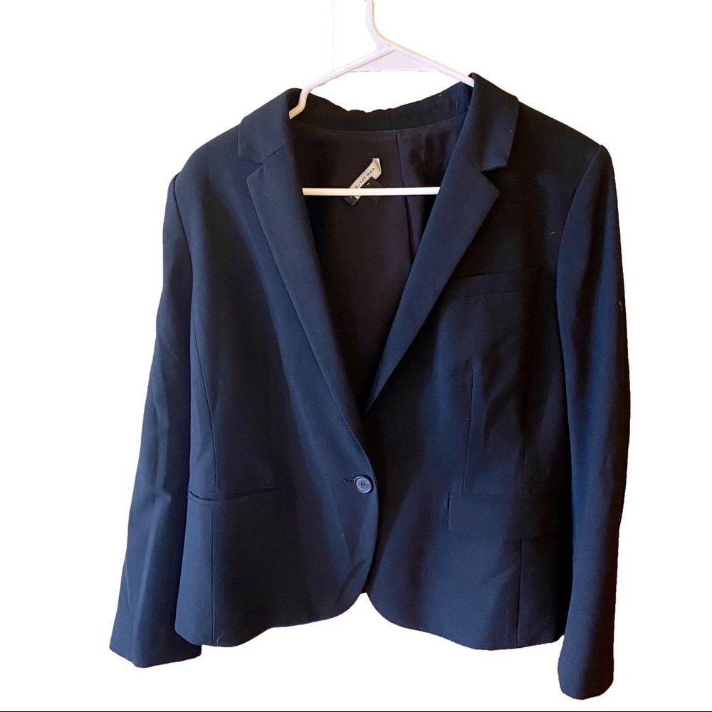 Gorgeous Ann Taylor Blazer
